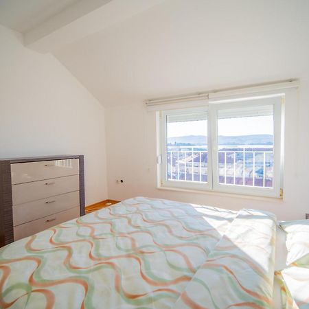 Apartman Centar Tivat Kültér fotó