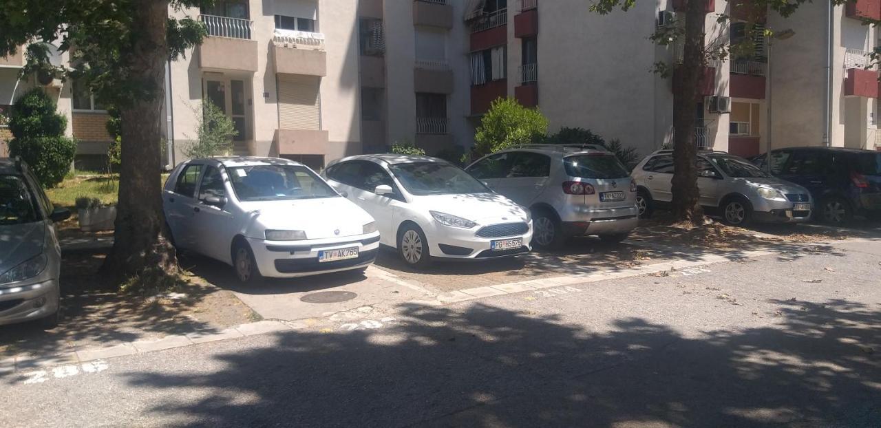 Apartman Centar Tivat Kültér fotó